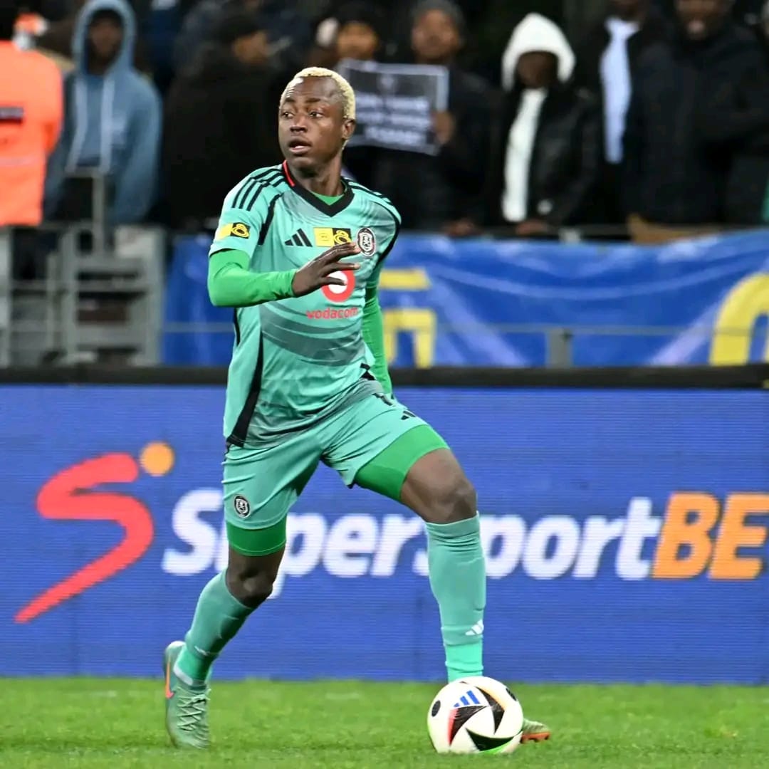 An Angolan international released on loan by Orlando Pirates to Petro de Luanda. Image: Orlando Pirates shared via Facebook.