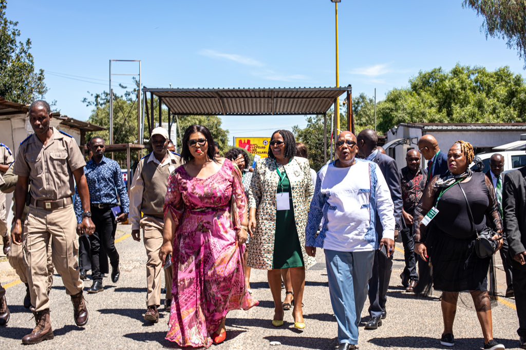 The Minister of the Department of Health, Dr Aaron Motsoaledi together with Deputy Minister, Dr Joe Phaahla and MEC Nkomo Nomantu conducting a walk-about at Lillian Ngoyi Community Health Centre in Soweto ahead of the launch of the #CloseTheGap campaign Image credits Gauteng Health Department
