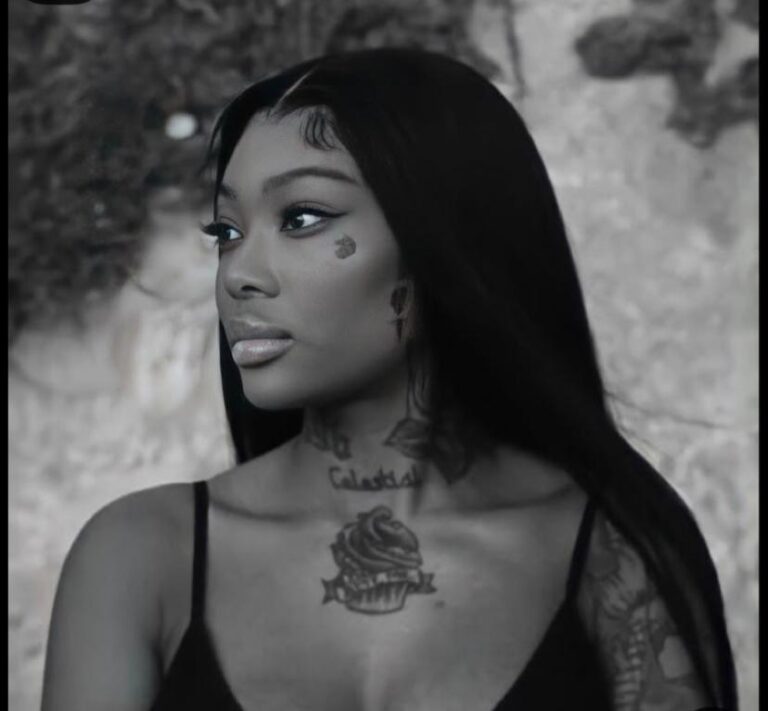 Get ready! Summer Walker to heading to SA. Image: Summer Walker Pictures share via Pinterest.