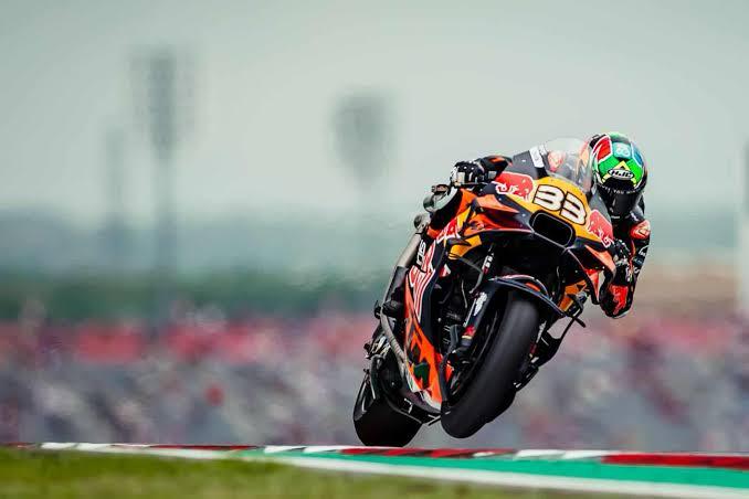 South African rider forced to retire due to technical issues. Image: Citizen.