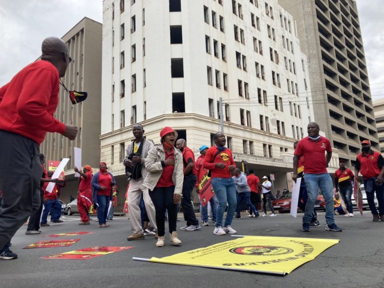 SAWMU to appeal Labour Court ruling on wage increases. Source image: SABC News