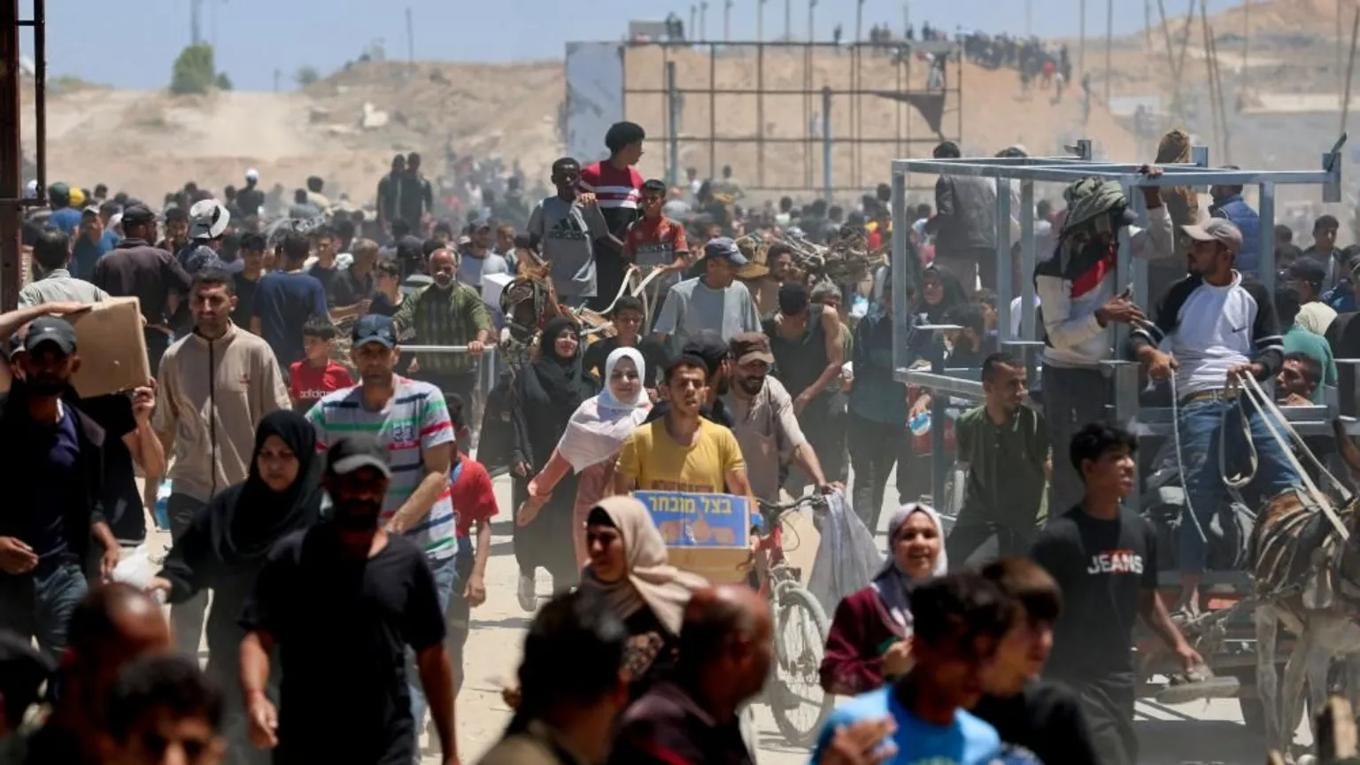 The UN warns that civilians in Gaza are facing forced starvation, calling it a potential war crime and urging immediate international action to prevent further humanitarian catastrophe. image : REUTERS