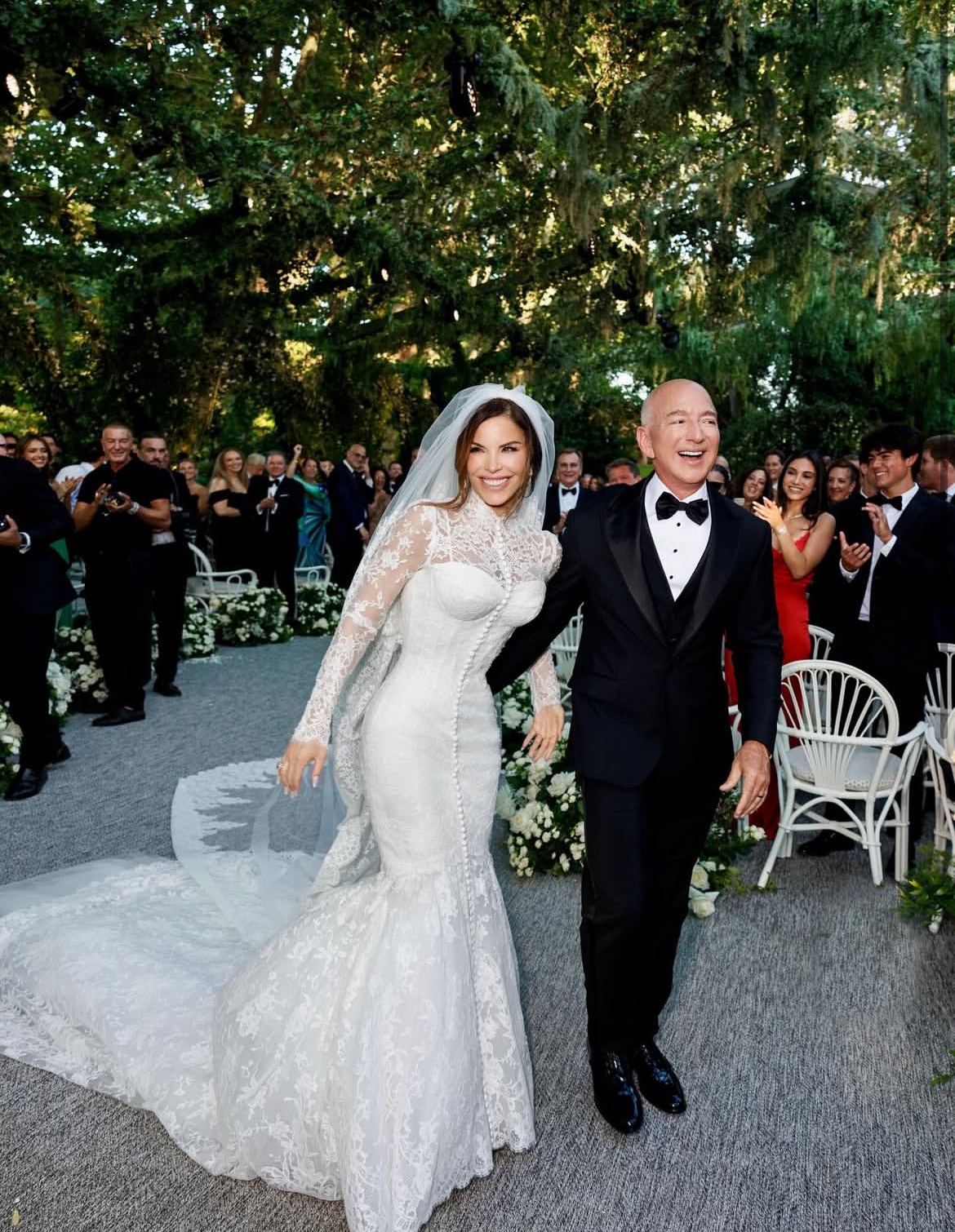 Jeff Bezos and Lauren Sanchez tie the knot on an exclusive island in Venice. Image: Lauren Sanchez [via Instagram]