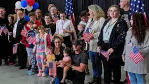 Coco Gauff lifts the French Open trophy after outlasting Aryna Sabalenka in a windswept final in Paris. Image: Thibuad Moritz/AFP via Getty Images.
