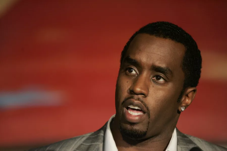Former hotel security, Eddy Garcia, testifies against Sean “Diddy” Combs. Image: STAN HONDA/AFP via Getty Images.