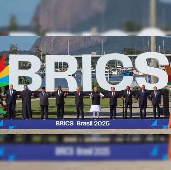 BRICS leaders unite to tackle climate change and economic challenges. Image: The Economic Times.