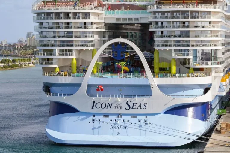 File photograph of the Icon of the Seas cruise ship, the vessel where the unnamed South African victim and assailant were employed as crew members. The Icon of the Seas is currently the world’s largest cruise ship. [Alamy/The Sun]