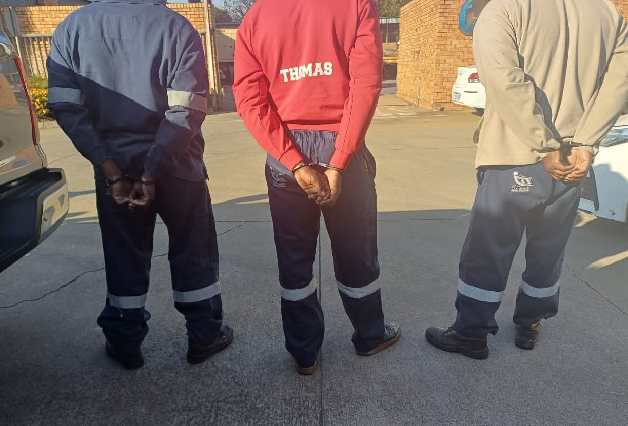 Law enforcement arrested three Tshwane officials accused of stealing essential infrastructure. The transformer, valued at R7 million, was taken from the Laudium Substation. Image: SAPoliceService/Facebook