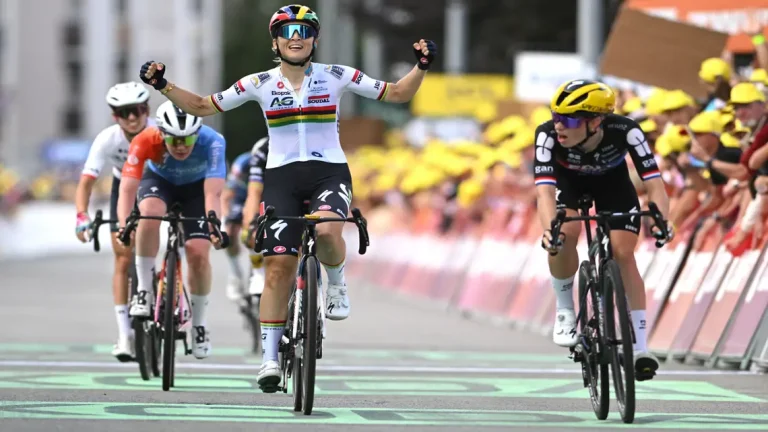 Kimberley Le Court celebrates a milestone moment as she becomes the first African cyclist to win a stage at the Tour de France Femmes. Image: Getty Image.