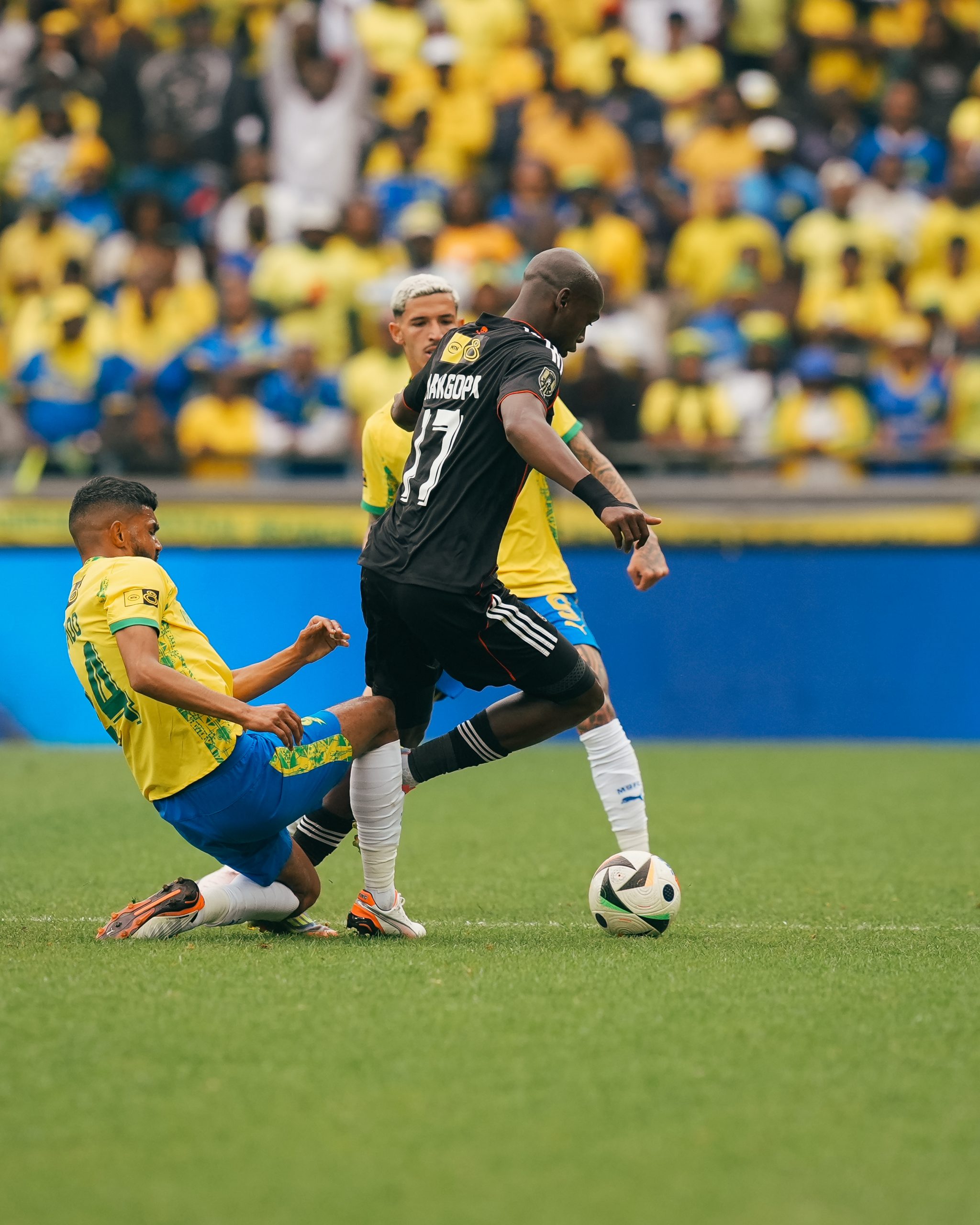 Orlando Pirates hosted Mamelodi Sundowns at at Orlando Stadium