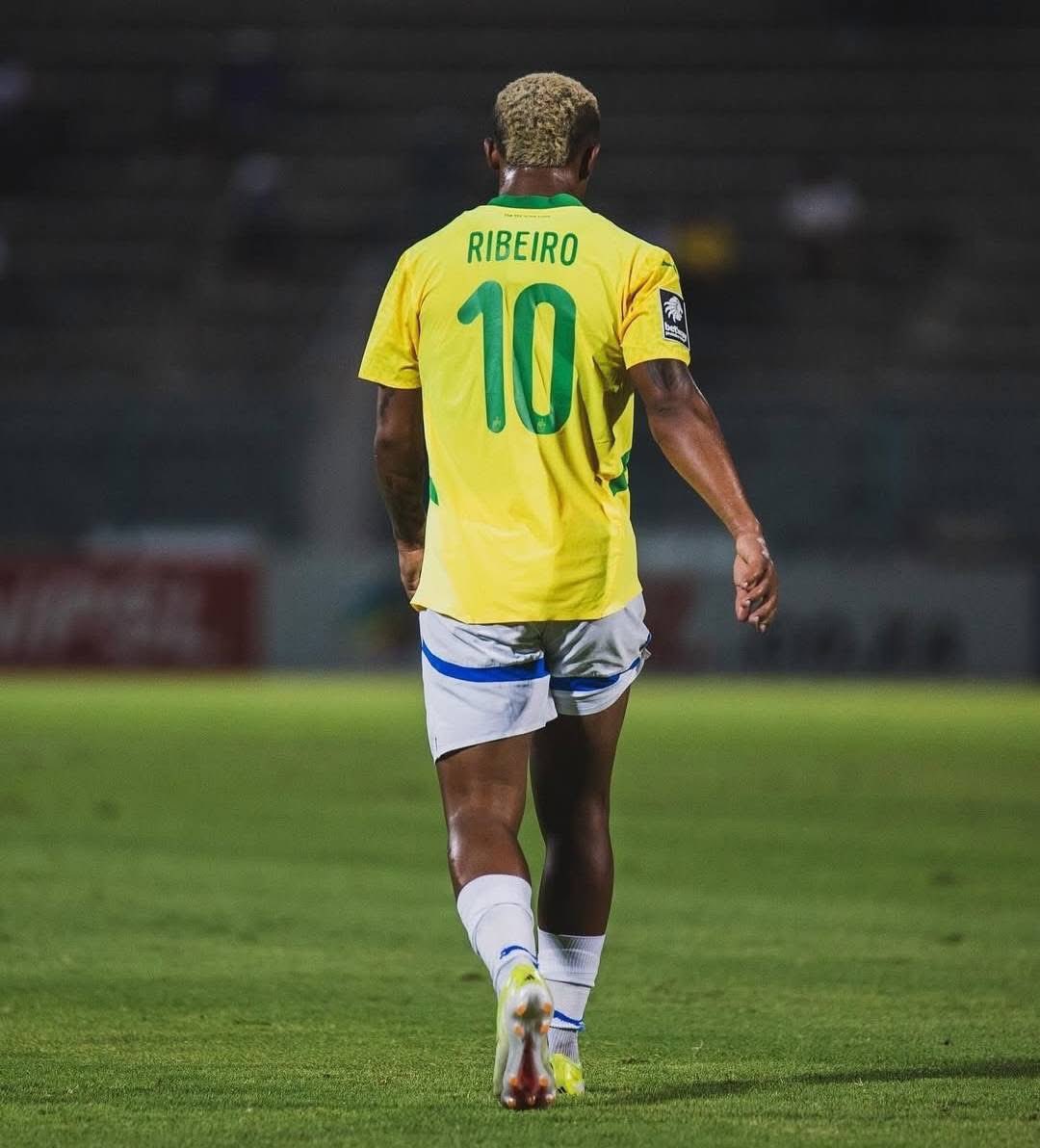 Rebeiro Costa "Speedpoint" wants to leave Mamelodi Sundowns FC.
