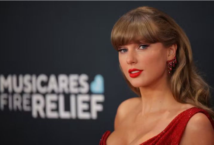 Taylor Swift on the Red Carpet.