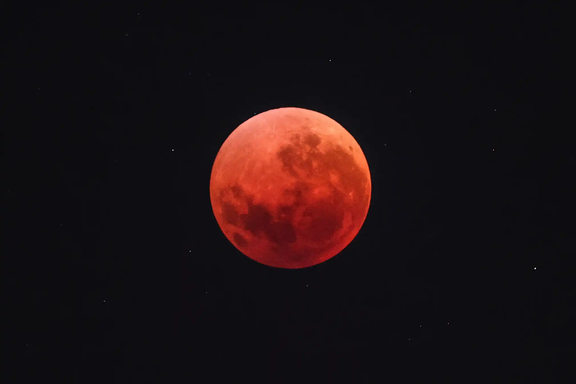 Lunar Eclipse 2025: Blood Moon Dazzle South Africans 1 Lunar Eclipse