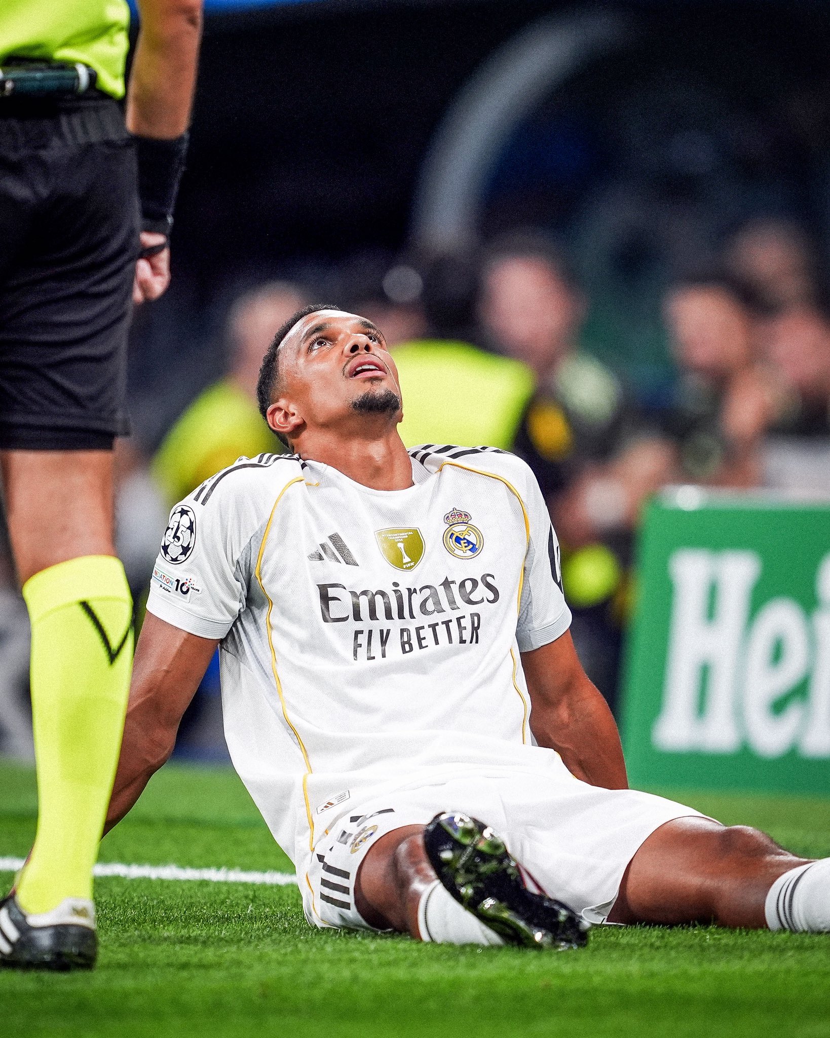Alexander-Arnold Real Madrid defender's injury is serious.