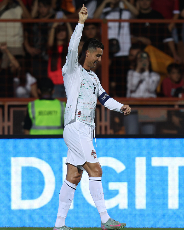 Cristiano Ronaldo breaks Messi's scoring record.