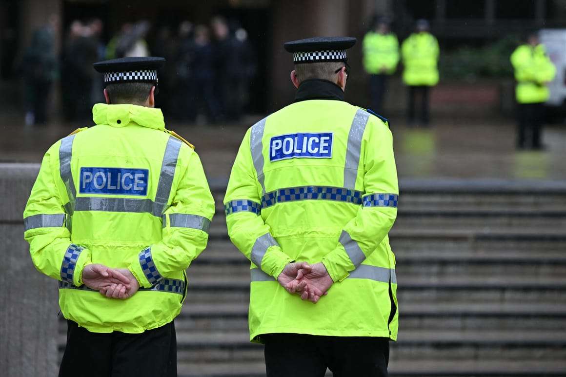 UK Police Officers arrest suspects linked to Russian espionage