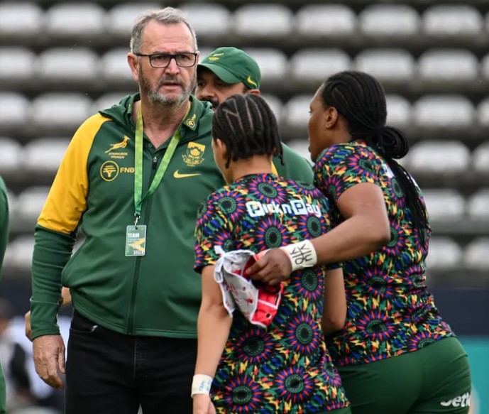 Swys de Bruin guiding the Springbok Women during training.