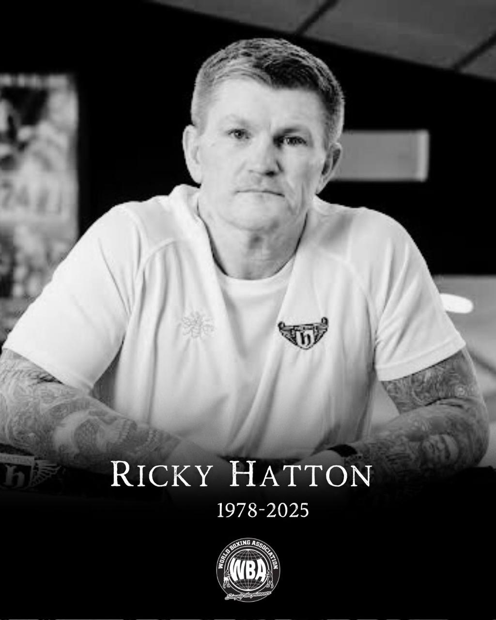 Former world boxing champion Ricky Hatton has been honoured with tributes from fans and fellow sports figures.
