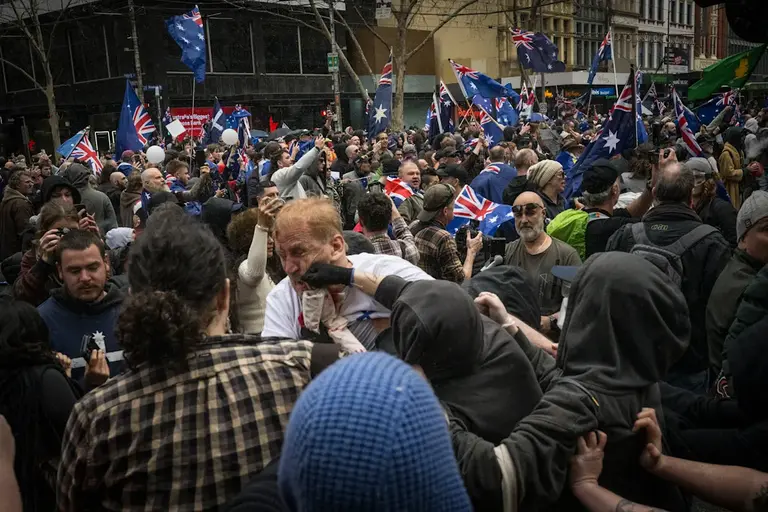 Anti-Immigration protestors class with Pro-Palestine demonstrators
