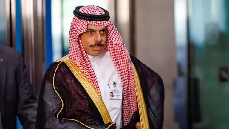 Saudi Arabia Foreign Minister Prince Faisal bin Farhan Pledges financial Support to Palestine Authority