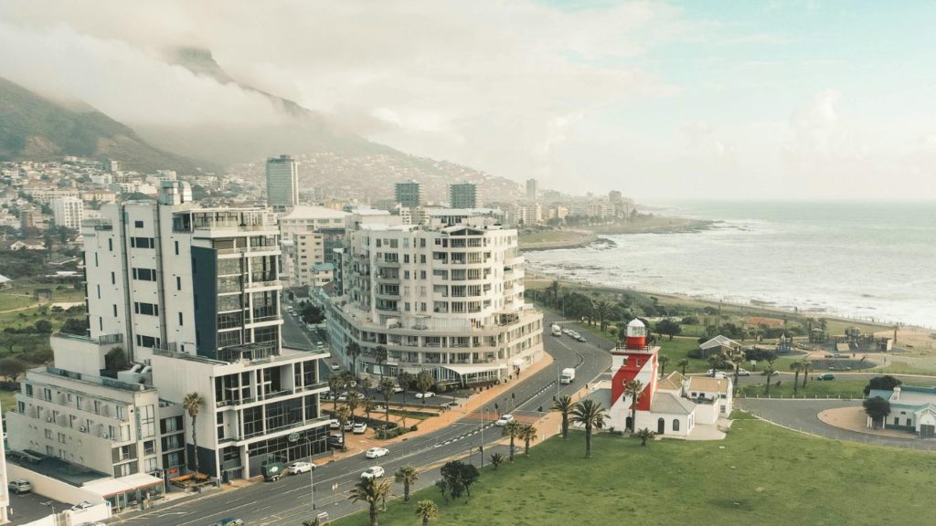 SAWS warns CPT of gale Wind