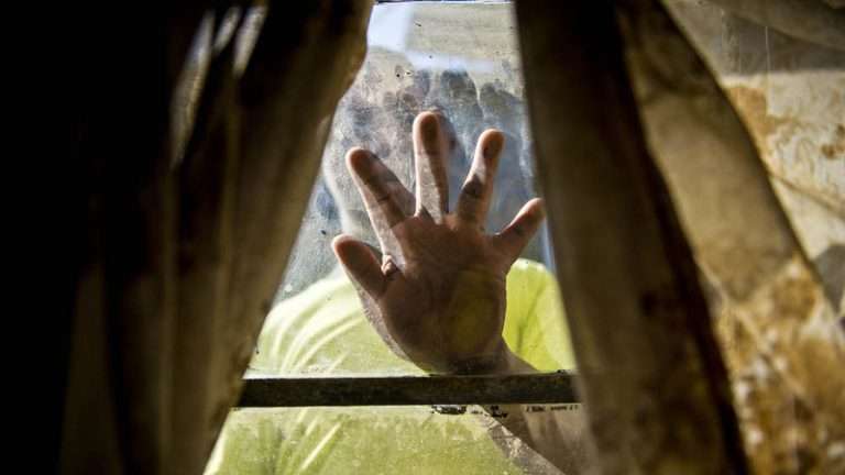 56db5e85-child-abuse