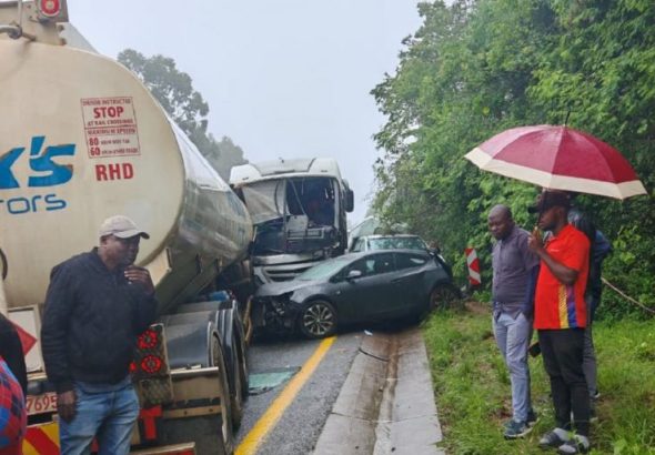 N1 Louis Trichardt Crash: Bus, Truck, Sedan, and Bakkie Involved