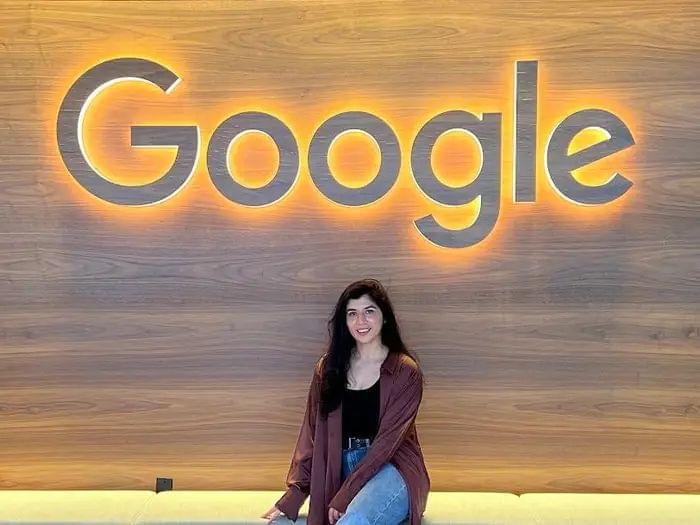 Sundas Khalid manages a successful content creation company