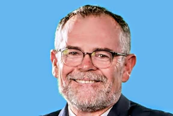 Dion George axed and replaced by Aucamp